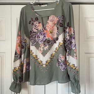 Maurice’s XL Floral Top